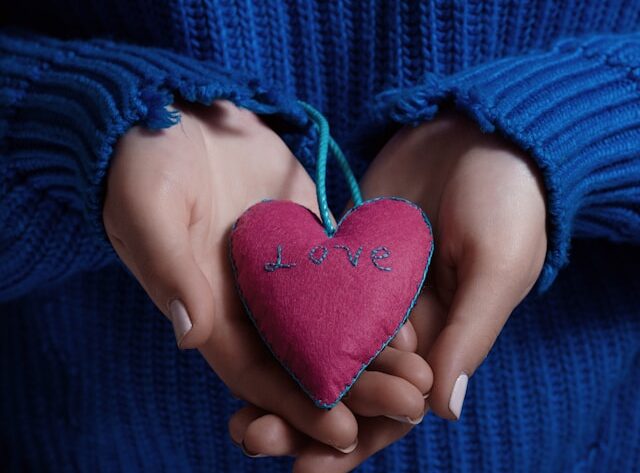 Dziewczyna, która nie lubiła kawy, i chłopak, który nie umiał wchodzić po schodach